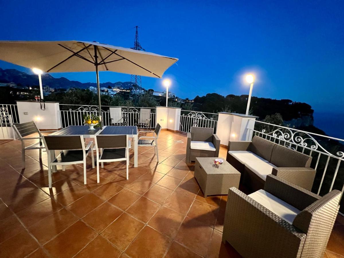 Infinity Experience Casa Vacanza Incantevole Con Terrazzo 스칼라 외부 사진