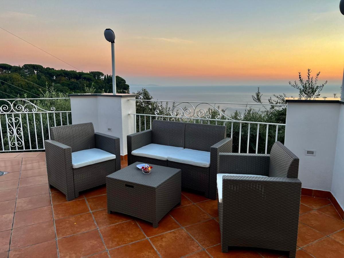 Infinity Experience Casa Vacanza Incantevole Con Terrazzo 스칼라 외부 사진