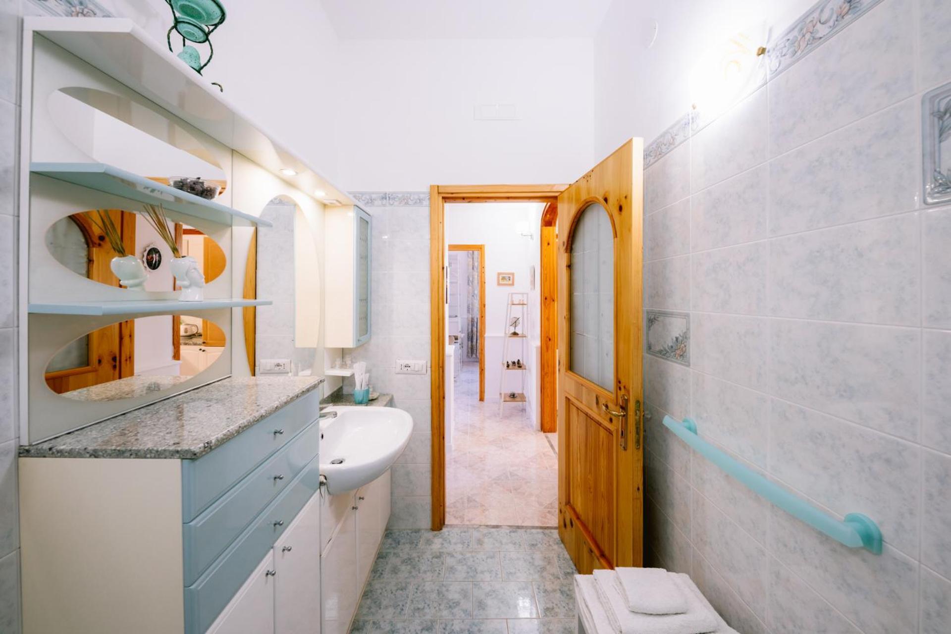 Infinity Experience Casa Vacanza Incantevole Con Terrazzo 스칼라 외부 사진